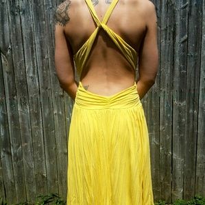 marilyn monroe yellow dress